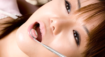 インプラント治療後も定期検診は必須！費用はどのくらい？