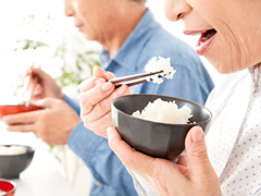 インプラントの咀嚼圧はどれくらい？