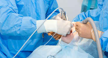 「オールオン4」治療にかかる時間はどれくらい？手術は大掛かりなの？