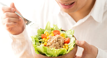 よく噛めば唾液が出る